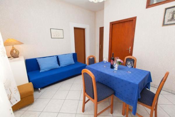 Apartments Bujan Crikvenica Exterior foto